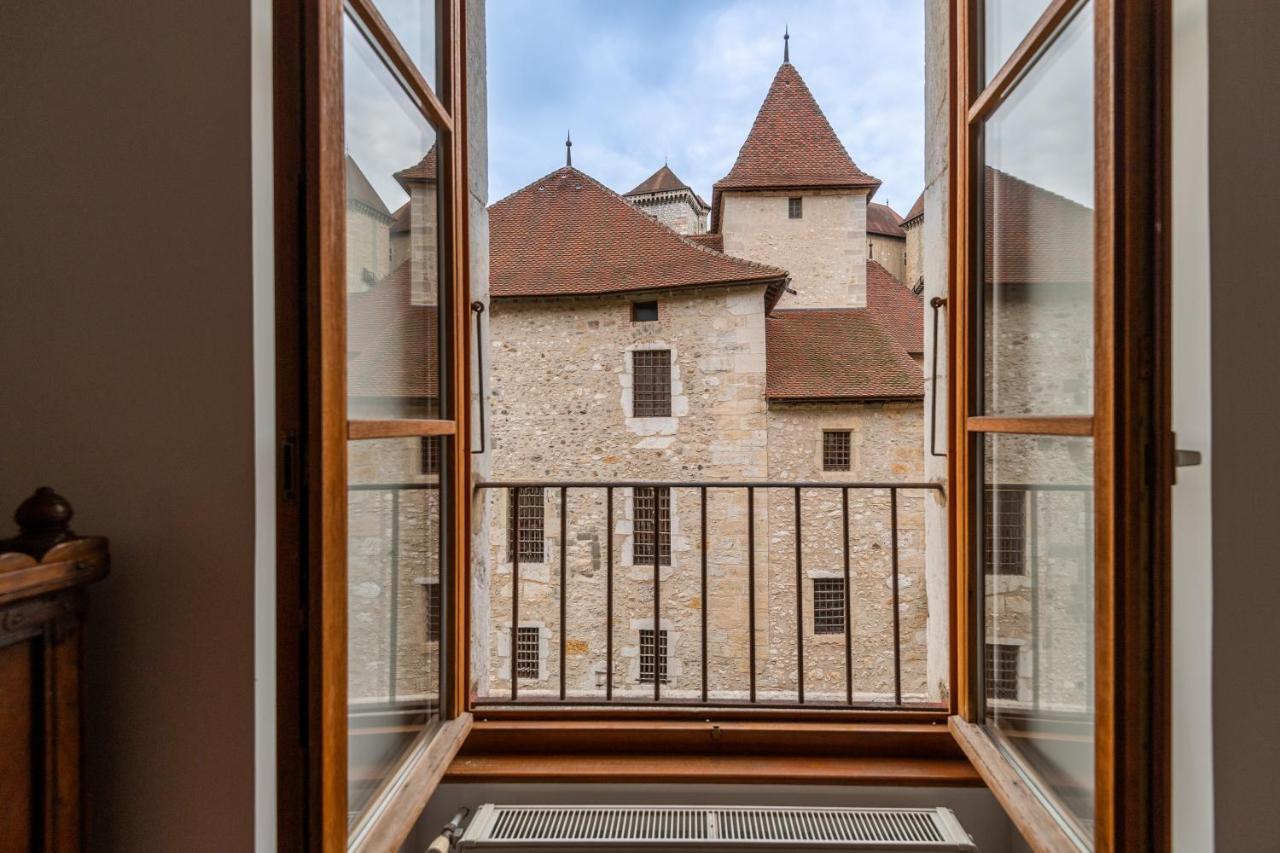 Les Suites D'Anniciaca - Hyper Centre Avec Vue Sur Le Chateau Анси Екстериор снимка